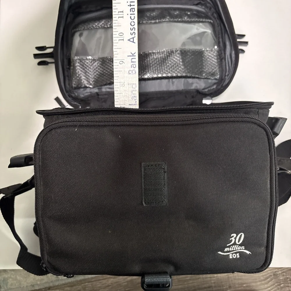 Canon‎ Tamrac Camera Bag 30 Million EOS Padded Bag Shoulder Strap EUC